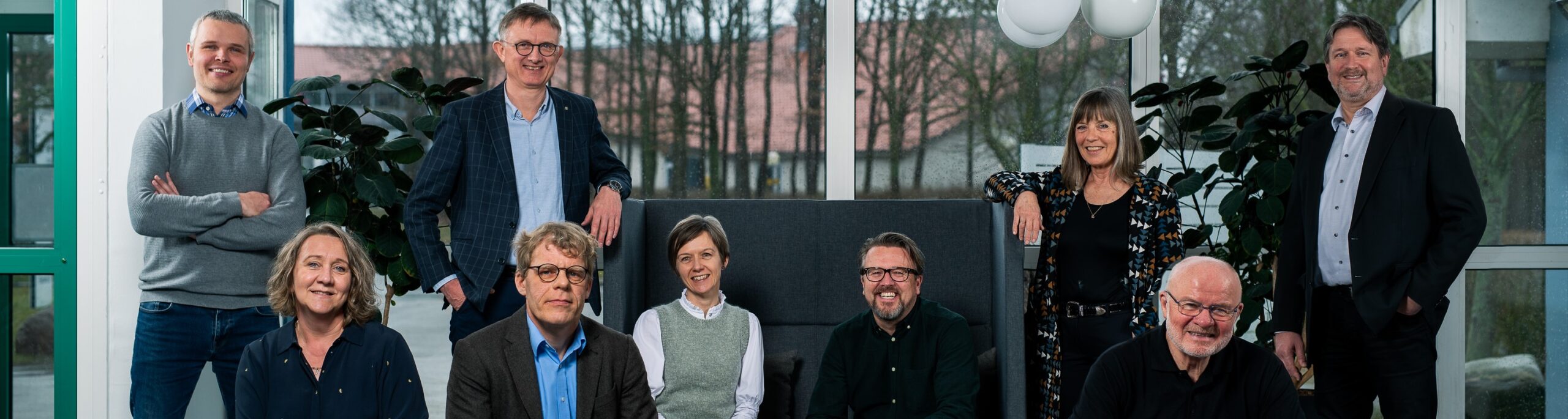 SVR-Group-photo-2021-scaled